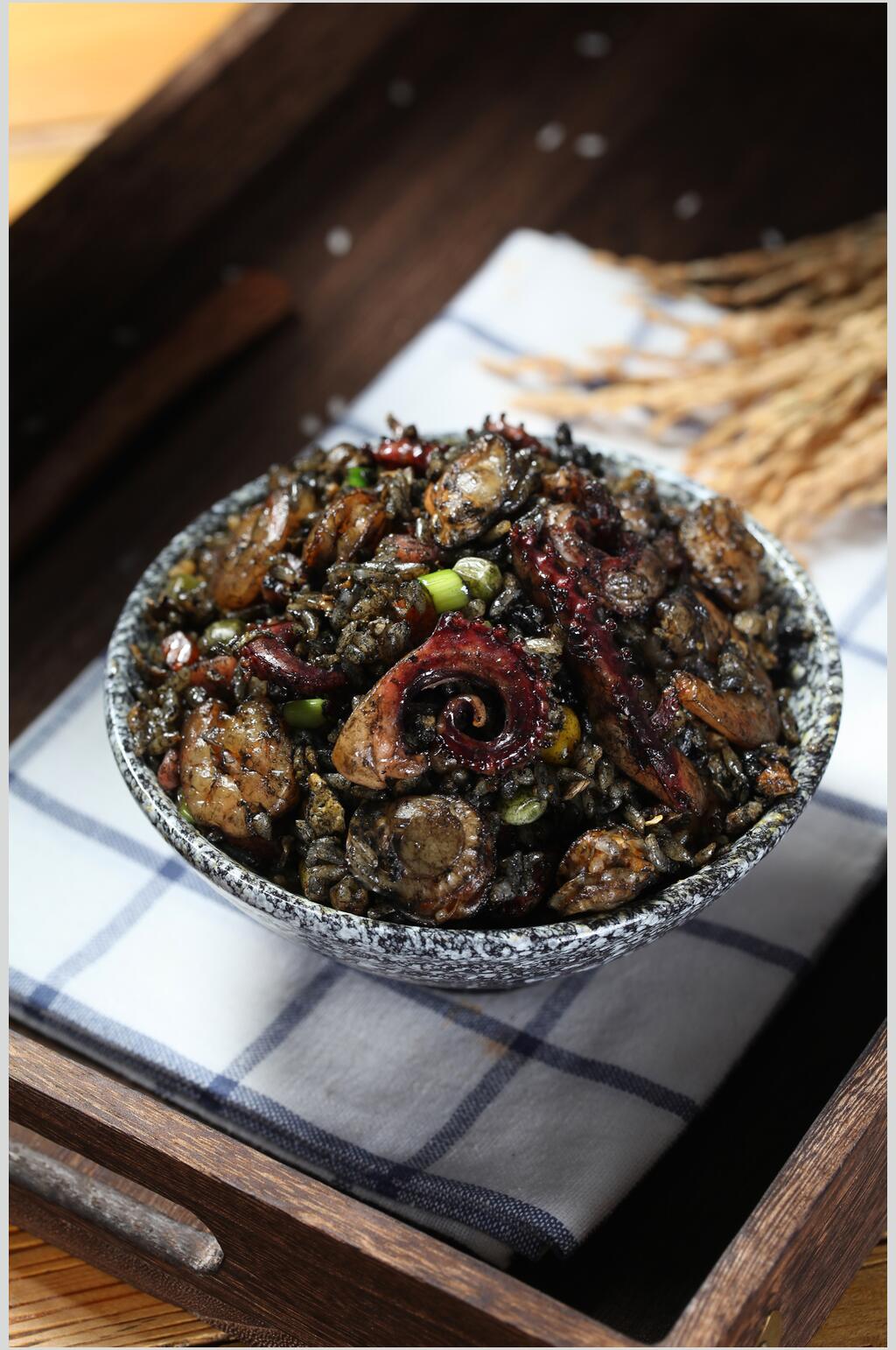 鲍鱼炒饭图片素材