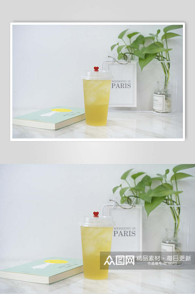 横版书本绿植时尚创意饮品摆拍图片素材