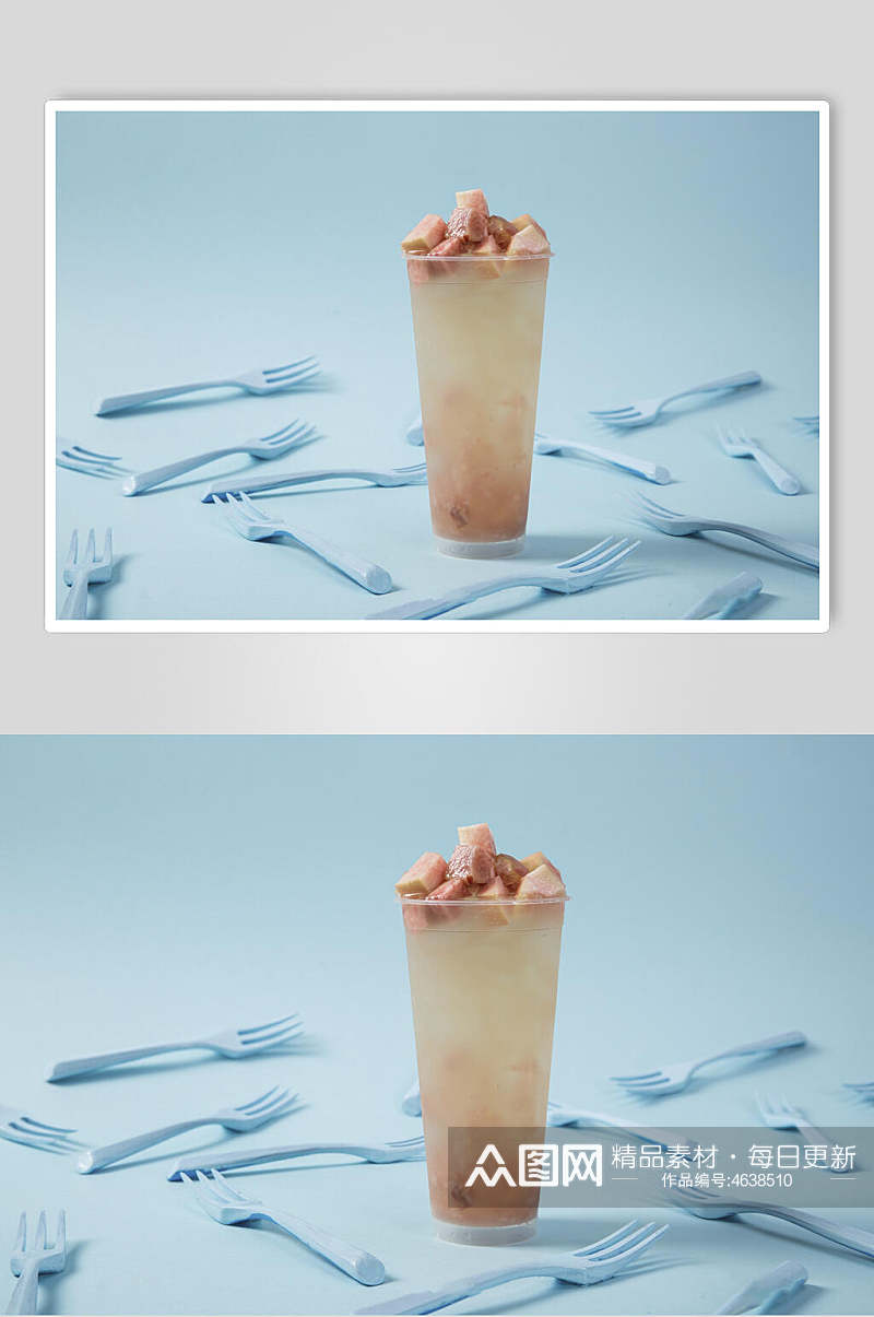 叉子蓝色水果饮品摄影图素材