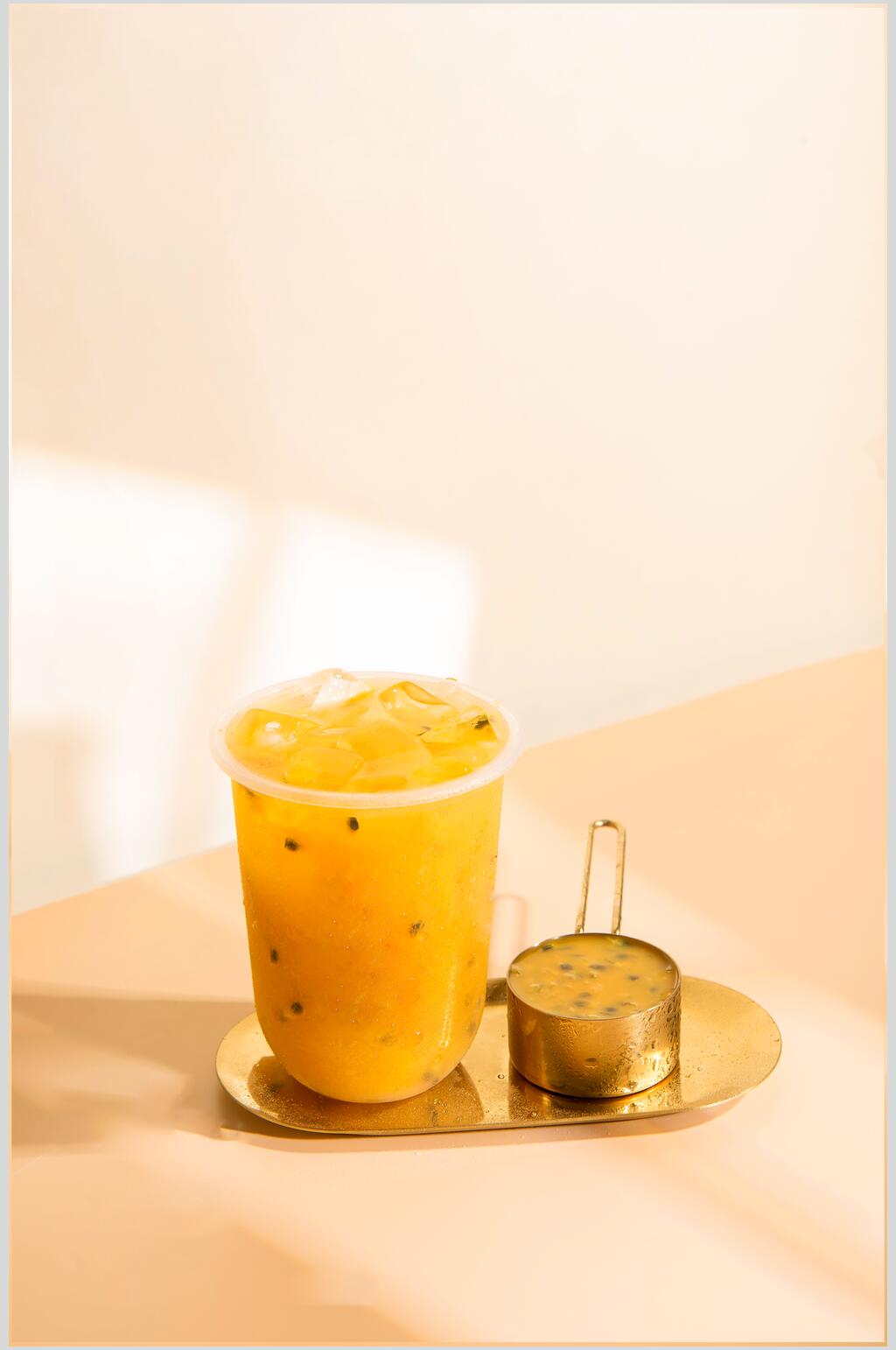 百香果食品美食摆拍奶茶背景图素材