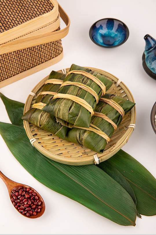 端午节中式布景粽子传统美食摄影图片