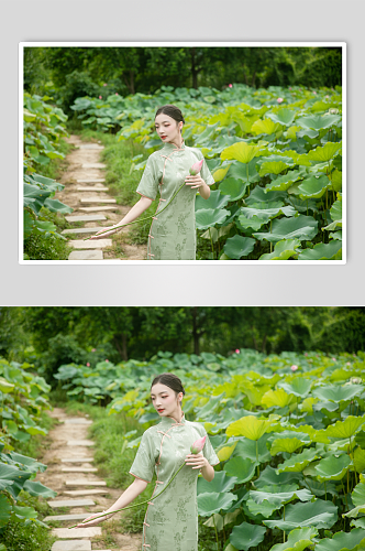 夏季赏荷花旗袍女人人物摄影图片