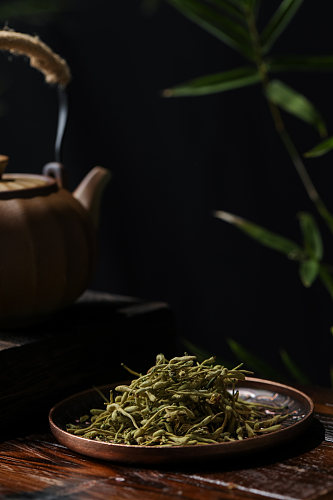 金银花茶茶叶细节图茶文化茶艺花茶摄影图