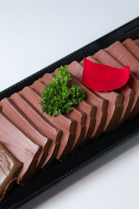 新鲜鸭血火锅菜品美食摄影图片