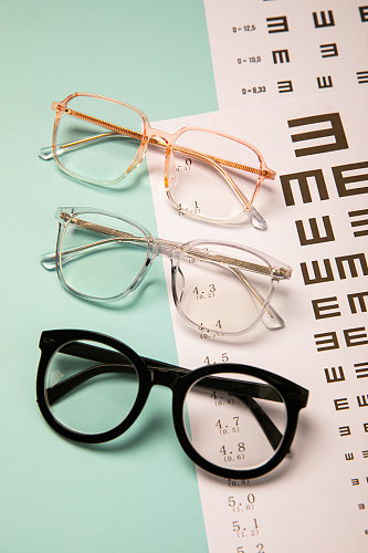 眼镜预防近视眼镜配镜摄影图片