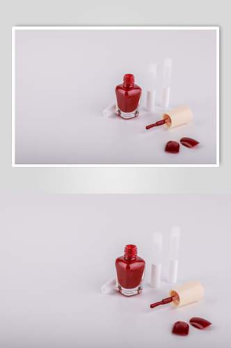 红色指甲油美甲物品摄影图