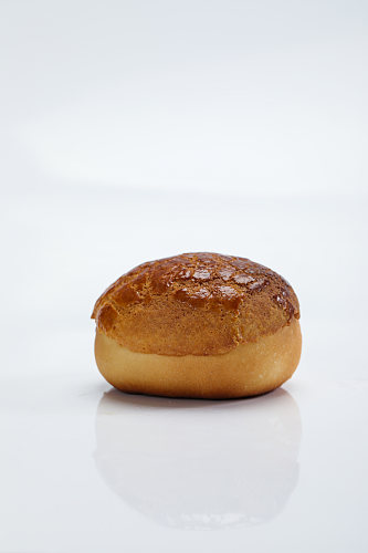 叉烧菠萝包面包美食摄影图片