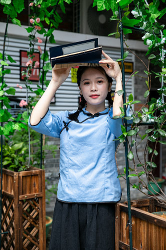 民国女学生装民国人物摄影图片