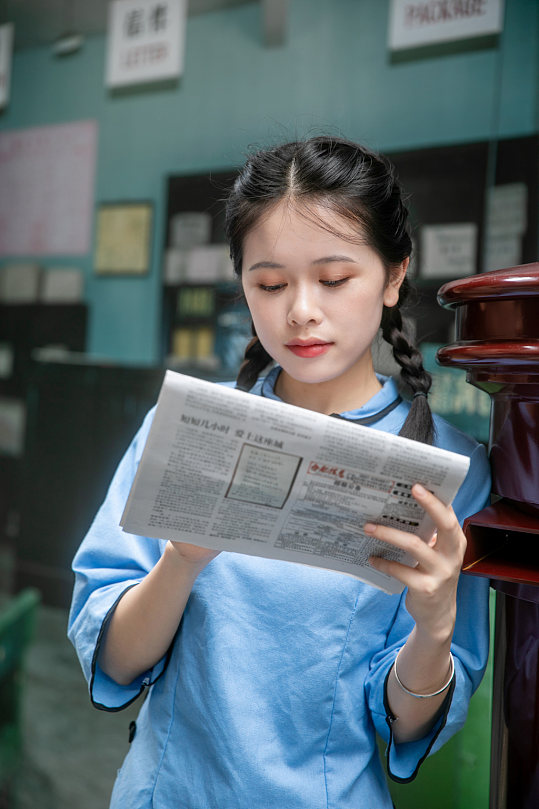 民国女学生装民国人物摄影图片