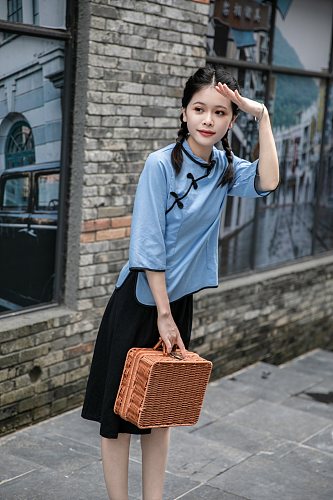 学生服女性民国人物摄影图片