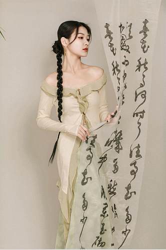 新中式国风时尚女生人物摄影图片