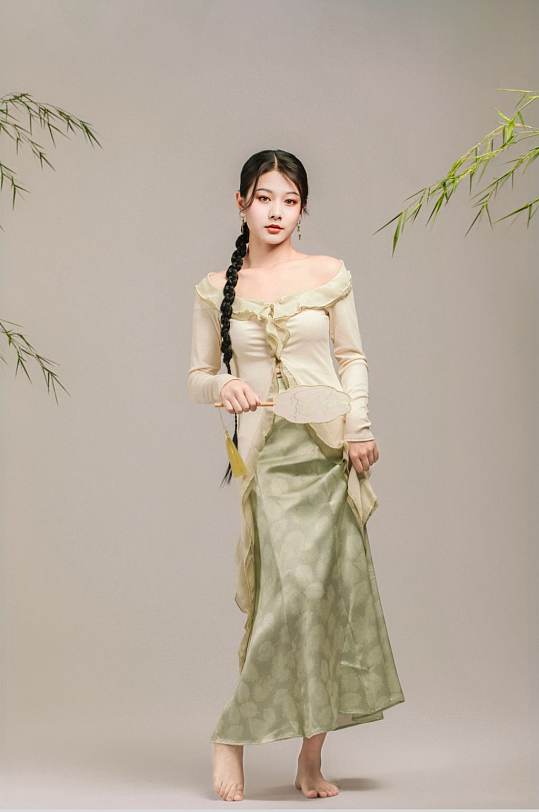 新中式国风时尚女生人物摄影图片-众图网