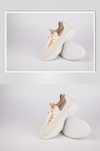 白色运动跑鞋女鞋摄影图片