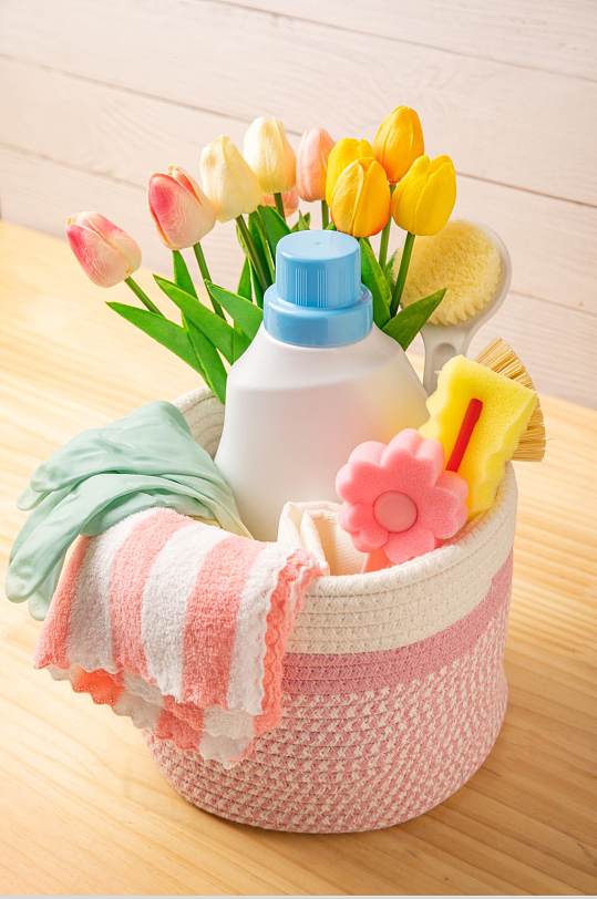 家政洗衣液粉色毛巾清洁用品摄影图片