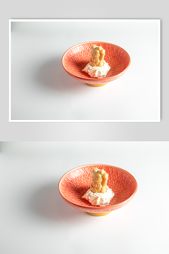鹅肝蛋糕中取饼日料日本料理美食摄影图片