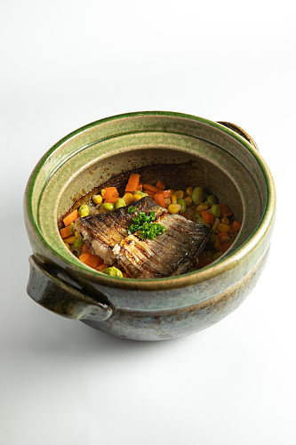 炭烤午鱼斧饭日料日本料理美食摄影图片