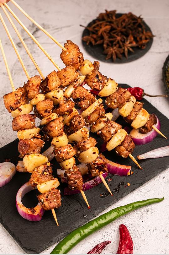 烤蒜香五花肉烧烤夜宵美食摄影图片-众图网