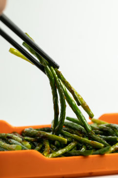 韭菜烧烤菜品美食摄影图片