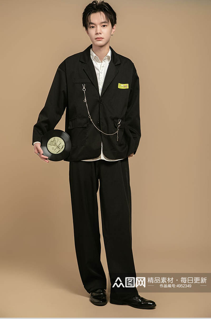 时尚原宿风链条设计西装男生人物摄影图片素材