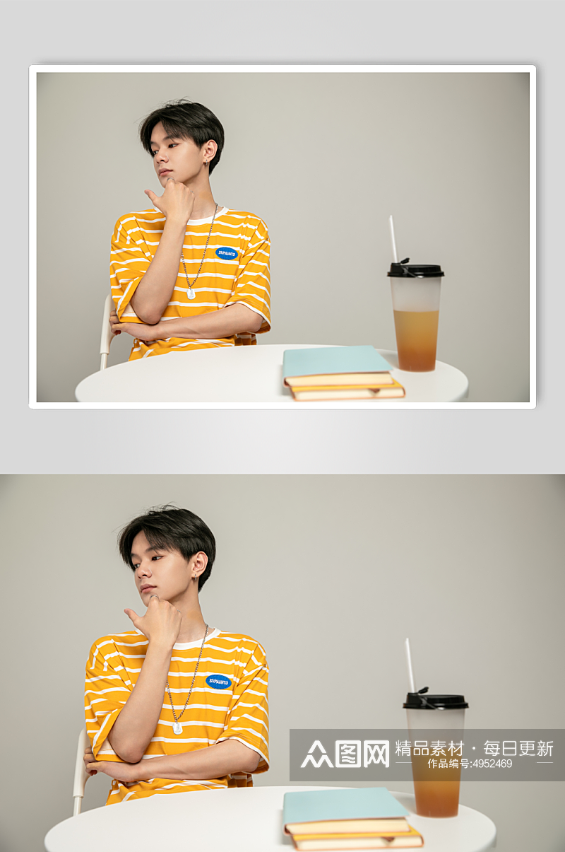 时尚黄色条纹短袖T恤男生坐姿人物摄影图片素材