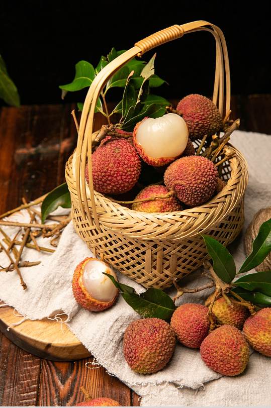 新鲜清新荔枝夏季水果食物摄影图片-众图网