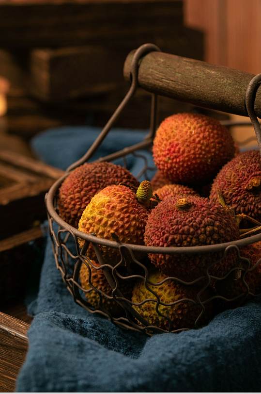 新鲜清新荔枝夏季水果食物摄影图片-众图网