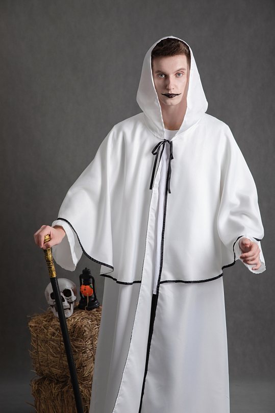 魔法师装扮外国男模万圣节人物摄影图片