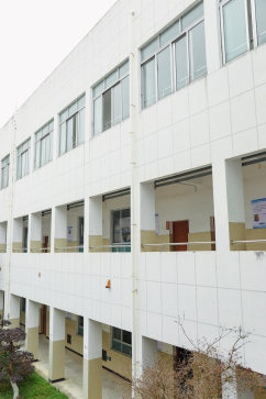 教学楼校园建筑风景摄影图