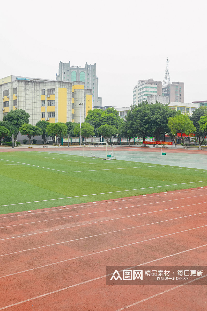 跑道校园建筑风景摄影图素材