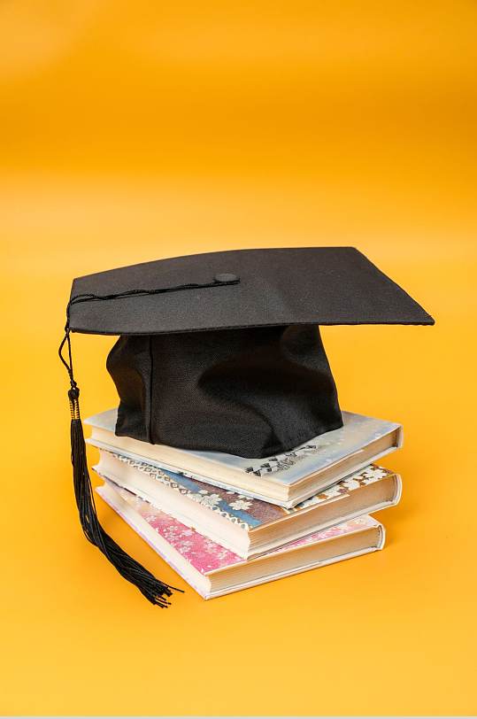 简洁书本校园物品摄影图片-众图网