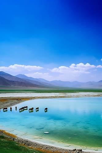 AI数字艺术高清湖边新疆景点摄影图片