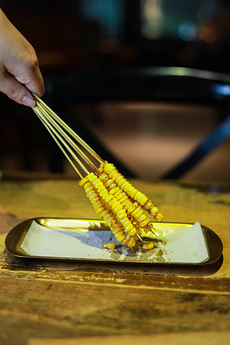 烤玉米鸭脚煲美食摄影图片