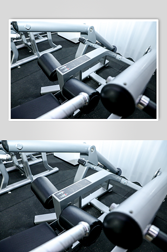健身房锻炼器械运动器材摄影图片