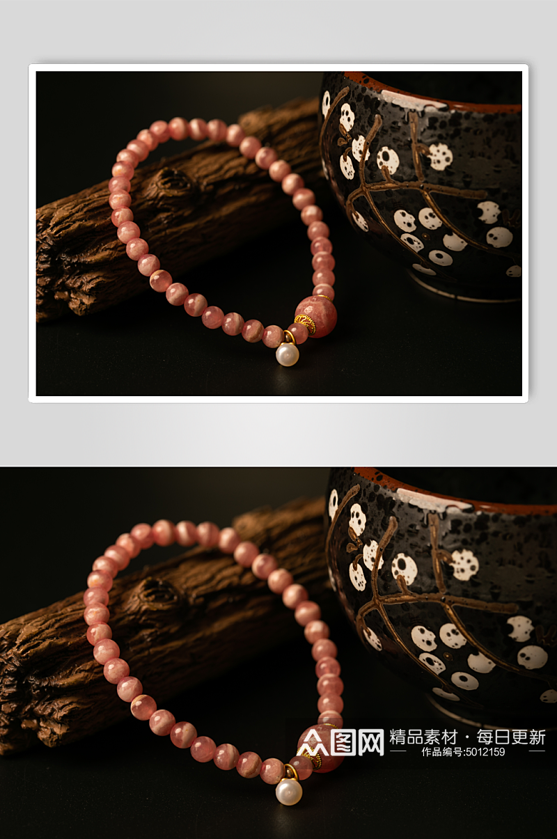中国风红草莓晶朱砂手链珠宝摄影图片素材