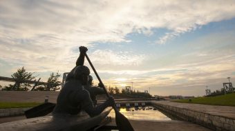 国庆歌颂祖国歌曲背景-众图网