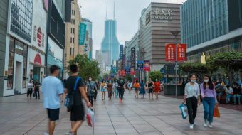 上海南京路步行街大范围延时-众图网