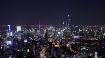 浦江两岸夜景动态航拍视频-众图网