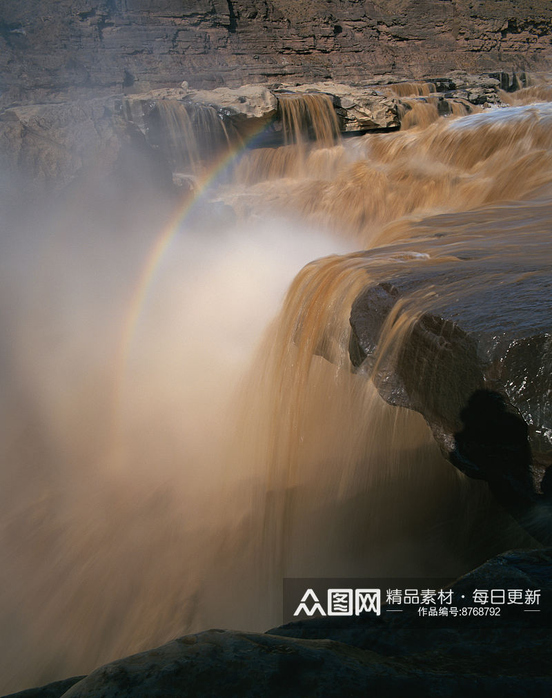 山水湖畔高清自然风景画素材