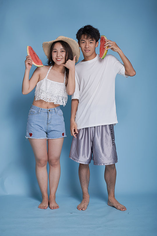 情人節(jié)情侶泳裝夏日夏季人物攝影圖