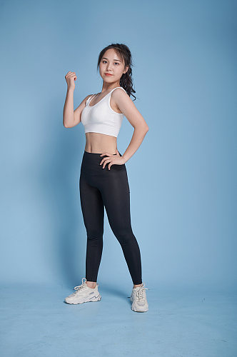 体育运动跑步瑜伽服女生健身人物摄影图
