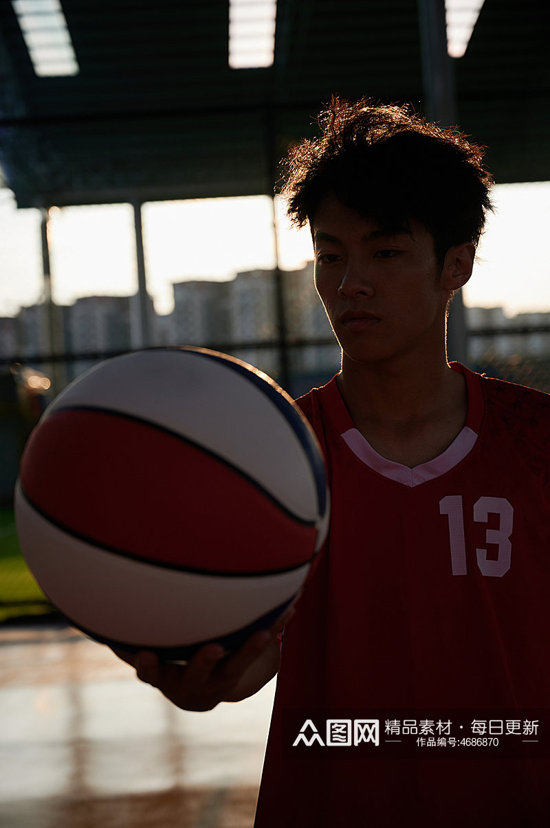 篮球男生体育运动健身人物剪影摄影图素材