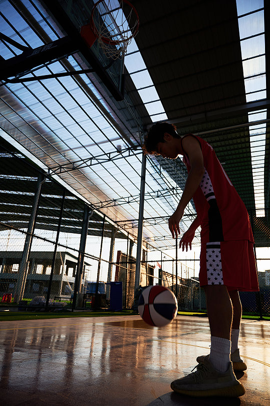 体育运动篮球场图片-体育运动篮球场素材下载-众图网