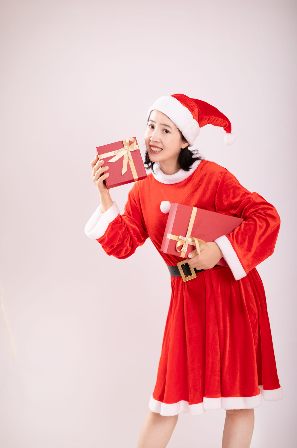 圣诞节礼物美女人像摄影图素材