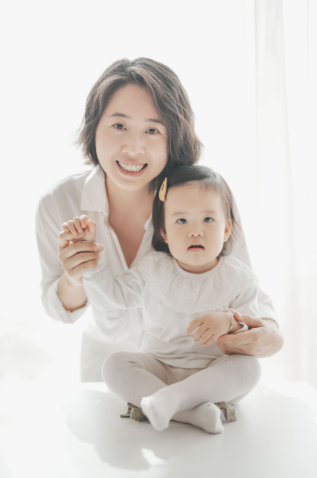 孩子与母亲母婴亲子人物摄影图片素材