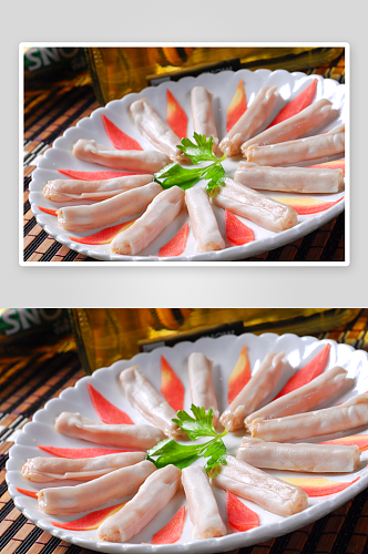 特色汤煮食品虾饺火锅配菜摄影图