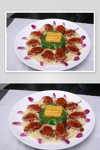 黑椒鹅肝美食高清摄影图