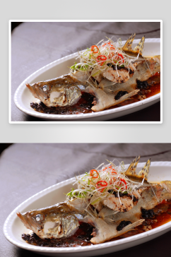 蒸秘制鼓椒桂鱼美食高清摄影图