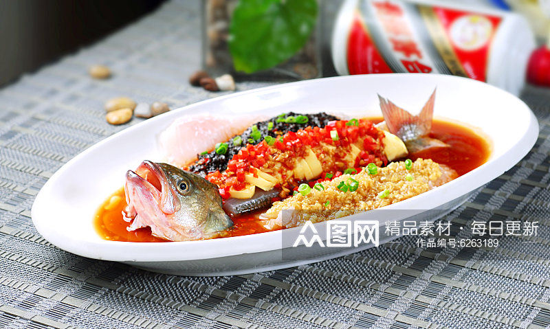 海鲜三味蒸鲈鱼摄影图片素材