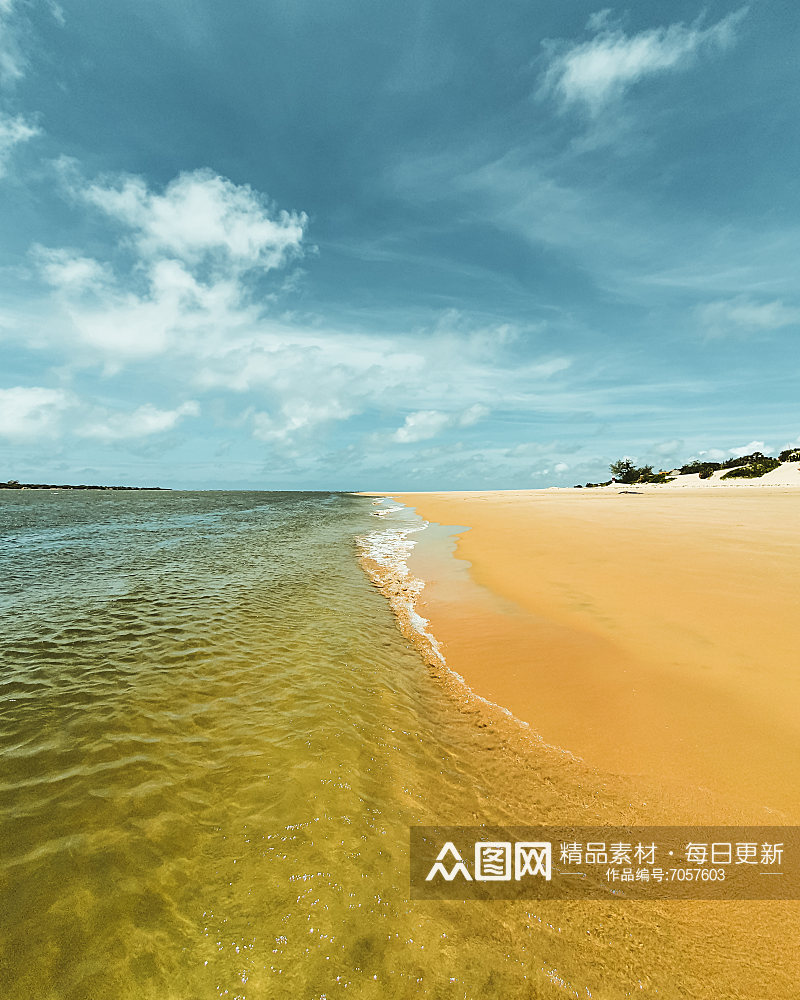 大海沙滩海边风景高清摄影图素材