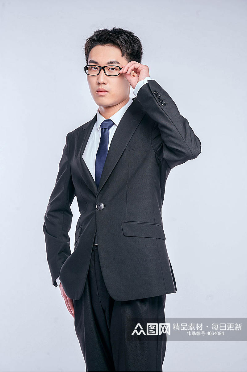 职场男士西装眼镜商务职业人物摄影图片素材